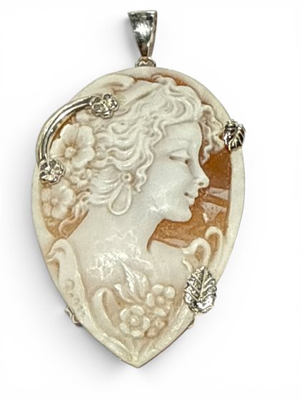 Pendant Mandile 1922 Woman Cammei  in Silver Conchiglia 2MCICM233.2 - 2MCICM233.2